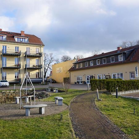Einraumapartment Im Erdgeschoss Mit Seeblick Rheinsberg Kültér fotó