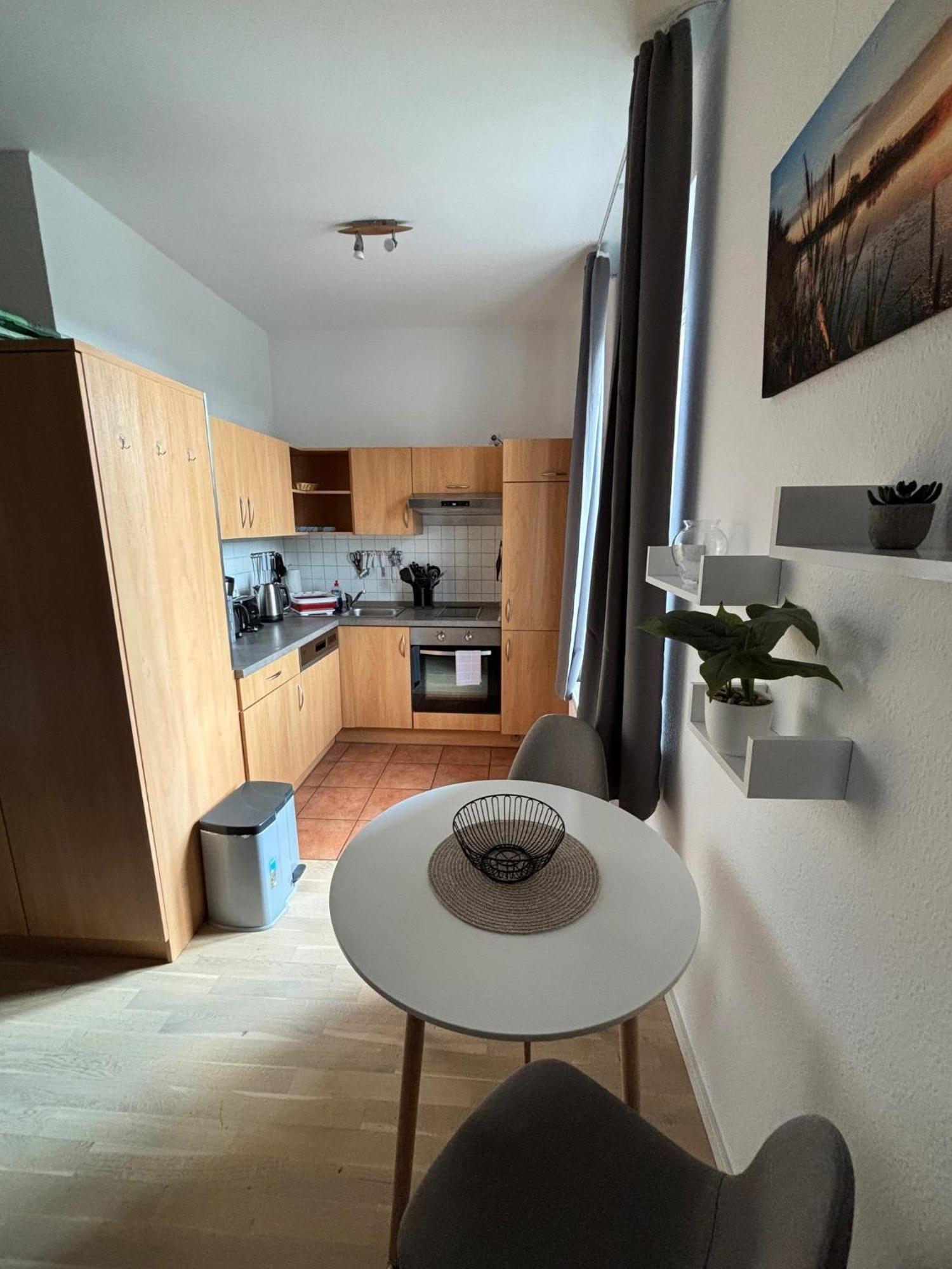 Einraumapartment Im Erdgeschoss Mit Seeblick Rheinsberg Kültér fotó